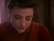 extant_StarTrek_DS9_5x11-TheDarknessAndTheLight_00653.jpg