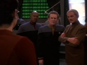 extant_StarTrek_DS9_5x11-TheDarknessAndTheLight_00726.jpg