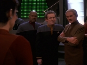 extant_StarTrek_DS9_5x11-TheDarknessAndTheLight_00733.jpg