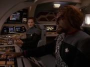extant_StarTrek_DS9_5x11-TheDarknessAndTheLight_00861.jpg
