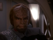 extant_StarTrek_DS9_5x11-TheDarknessAndTheLight_00888.jpg