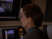 extant_StarTrek_DS9_5x11-TheDarknessAndTheLight_00914.jpg
