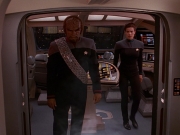 Filename=extant_StarTrek_DS9_5x11-TheDarknessAndTheLight_00968.jpg
Filesize=200KiB
Dimensions=1200x900
Date added=Dec 13, 2019 extant_StarTrek_DS9_5x11-TheDarknessAndTheLight_00968.jpg