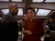 Filename=extant_StarTrek_DS9_5x11-TheDarknessAndTheLight_01168.jpg
Filesize=175KiB
Dimensions=1200x900
Date added=Dec 13, 2019 extant_StarTrek_DS9_5x11-TheDarknessAndTheLight_01168.jpg