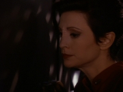 Filename=extant_StarTrek_DS9_5x11-TheDarknessAndTheLight_01552.jpg
Filesize=118KiB
Dimensions=1200x900
Date added=Dec 13, 2019 extant_StarTrek_DS9_5x11-TheDarknessAndTheLight_01552.jpg