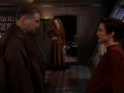 extant_StarTrek_DS9_5x11-TheDarknessAndTheLight_01675.jpg