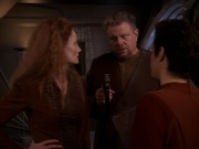 Filename=extant_StarTrek_DS9_5x11-TheDarknessAndTheLight_01720.jpg
Filesize=146KiB
Dimensions=1200x900
Date added=Dec 13, 2019 extant_StarTrek_DS9_5x11-TheDarknessAndTheLight_01720.jpg