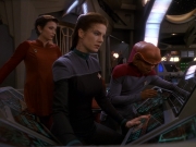 Filename=extant_StarTrek_DS9_5x11-TheDarknessAndTheLight_02032.jpg
Filesize=190KiB
Dimensions=1200x900
Date added=Dec 13, 2019 extant_StarTrek_DS9_5x11-TheDarknessAndTheLight_02032.jpg