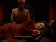 extant_StarTrek_DS9_5x11-TheDarknessAndTheLight_02389.jpg