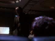 extant_StarTrek_DS9_5x11-TheDarknessAndTheLight_03383.jpg