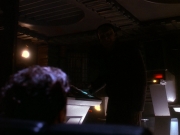 extant_StarTrek_DS9_5x11-TheDarknessAndTheLight_03397.jpg