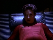 extant_StarTrek_DS9_5x11-TheDarknessAndTheLight_03453.jpg