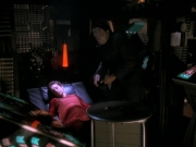 extant_StarTrek_DS9_5x11-TheDarknessAndTheLight_03584.jpg