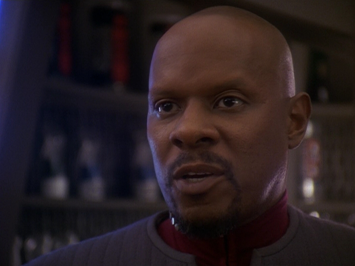 extant_StarTrek_DS9_5x12-TheBegotten_00545.jpg