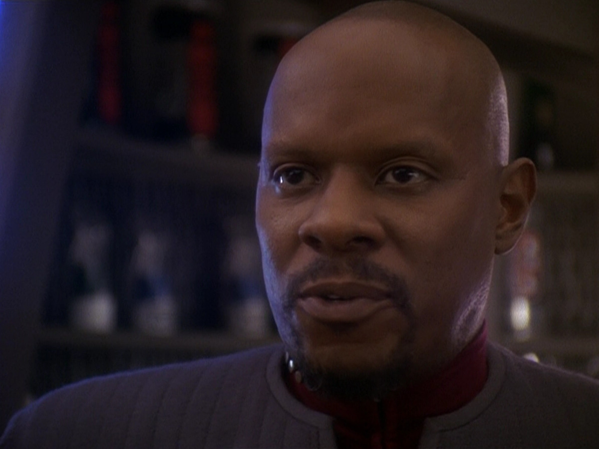 extant_StarTrek_DS9_5x12-TheBegotten_00548.jpg