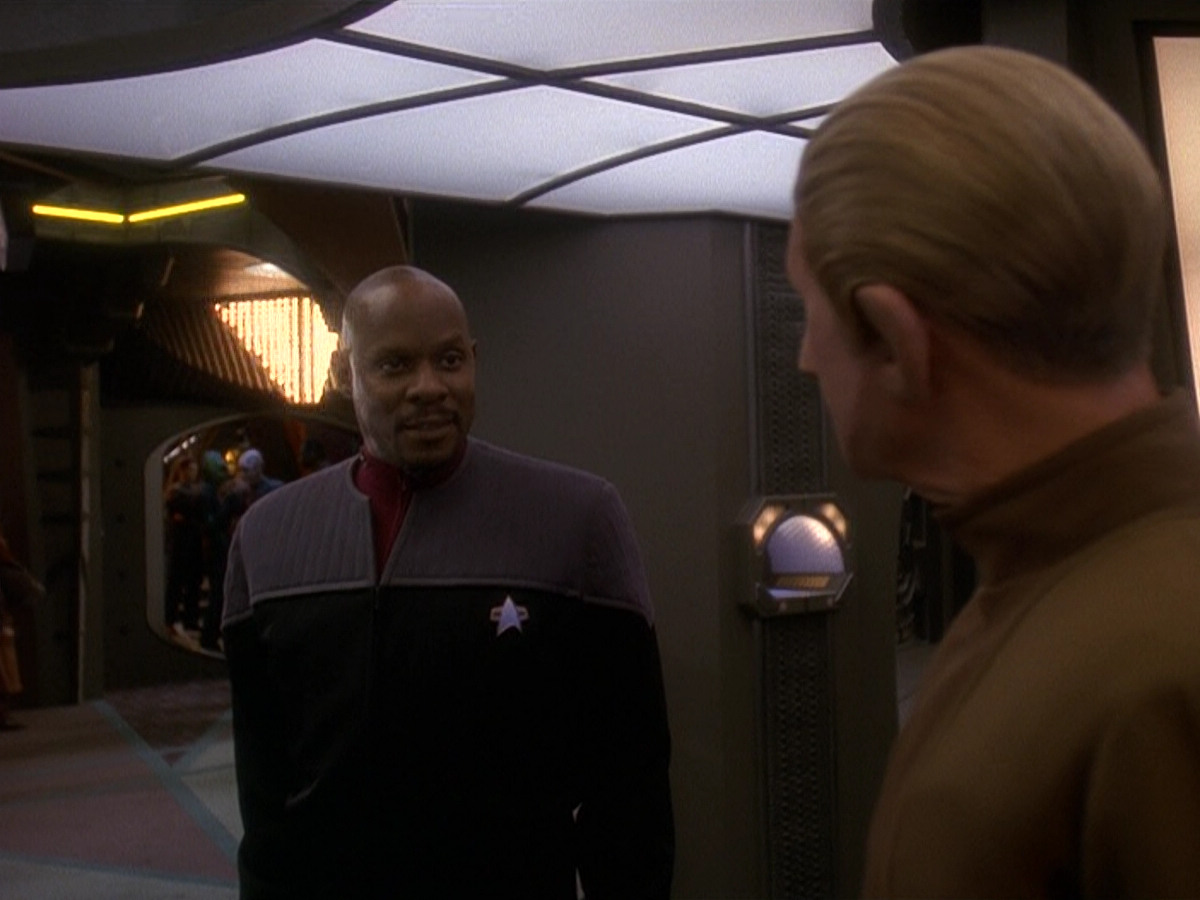 extant_StarTrek_DS9_5x12-TheBegotten_00568.jpg