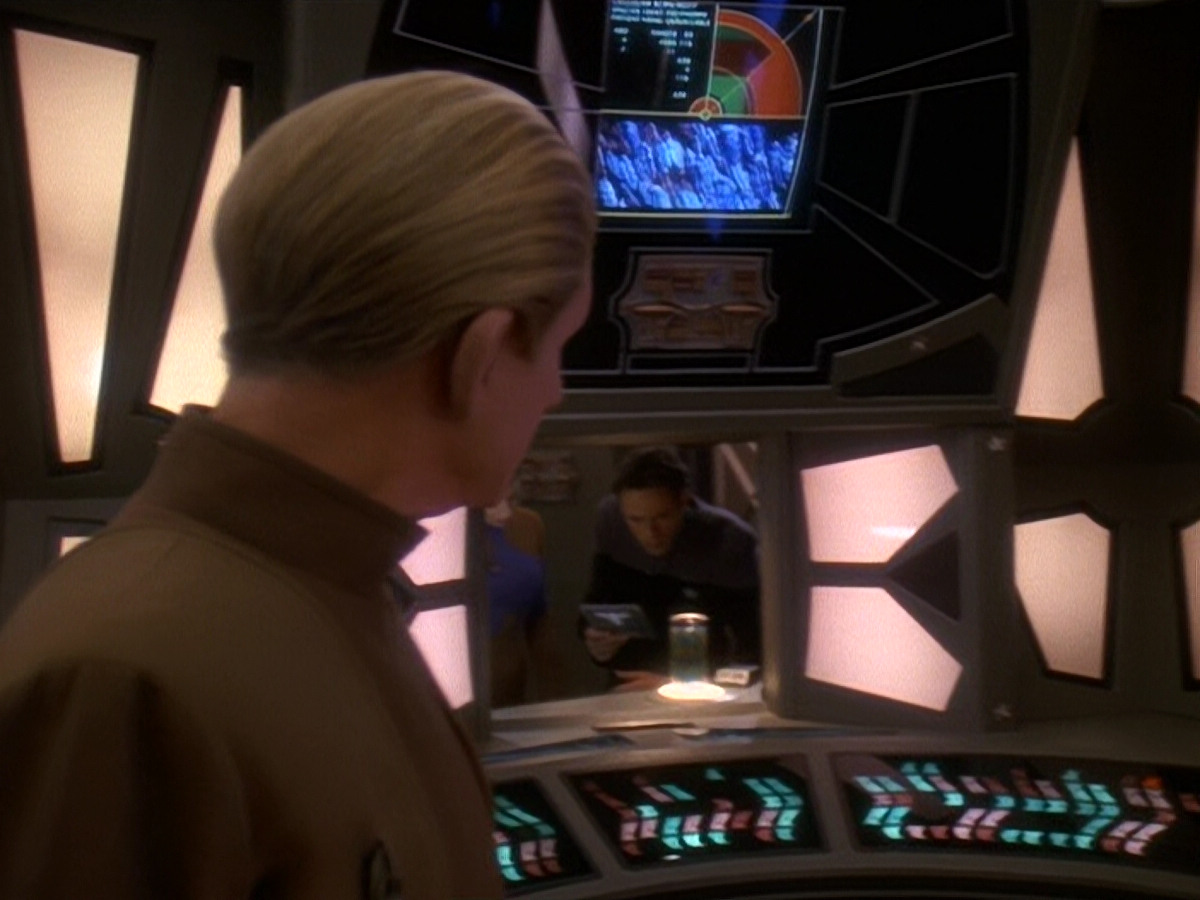 extant_StarTrek_DS9_5x12-TheBegotten_00578.jpg