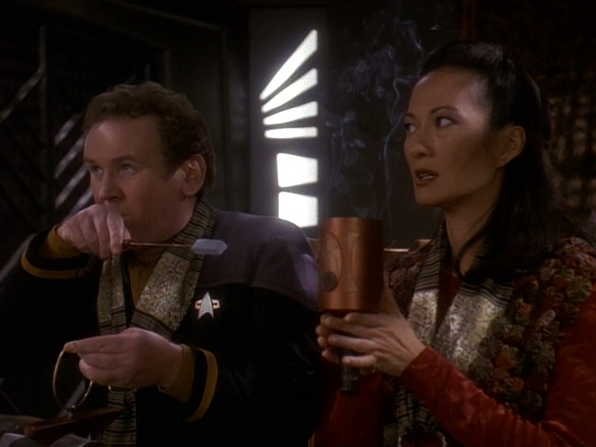 extant_StarTrek_DS9_5x12-TheBegotten_00818.jpg