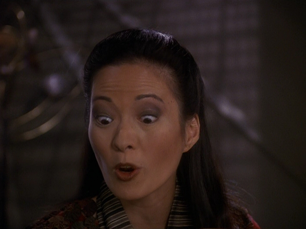 extant_StarTrek_DS9_5x12-TheBegotten_00856.jpg