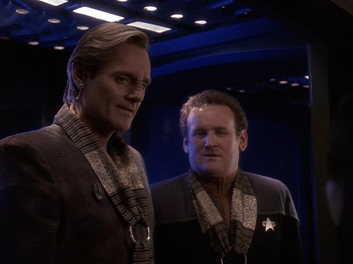 extant_StarTrek_DS9_5x12-TheBegotten_03297.jpg