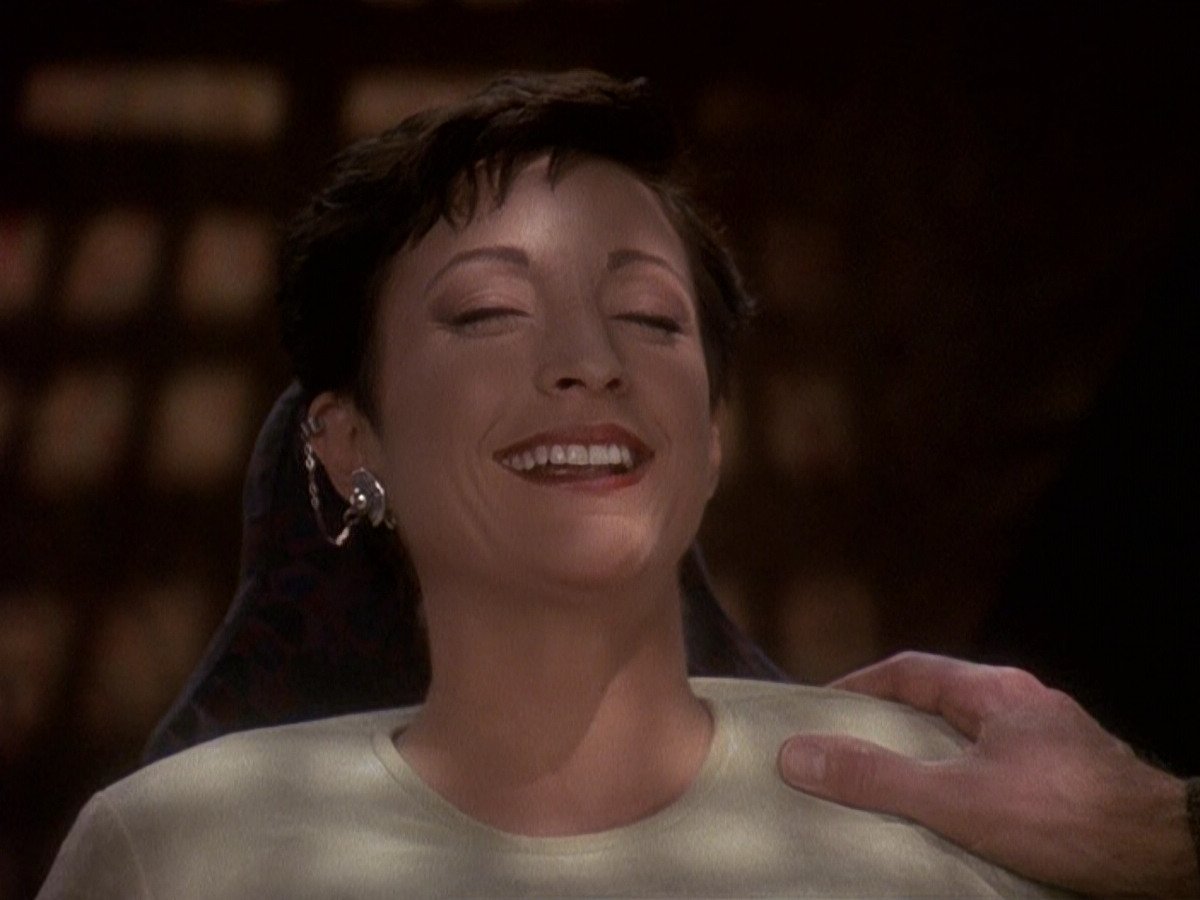 extant_StarTrek_DS9_5x12-TheBegotten_03316.jpg