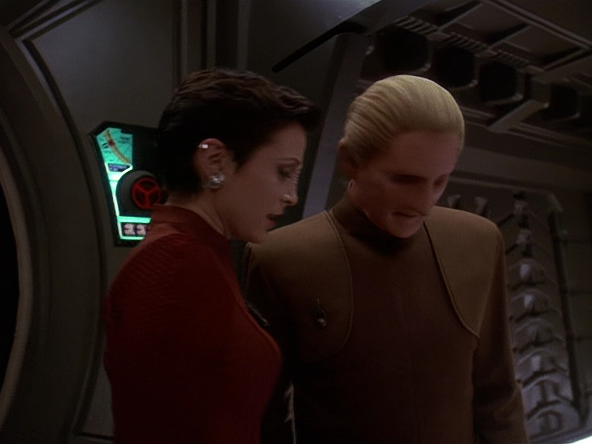 extant_StarTrek_DS9_5x12-TheBegotten_03759.jpg
