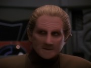 extant_StarTrek_DS9_5x12-TheBegotten_00053.jpg