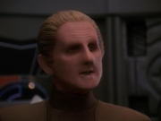 extant_StarTrek_DS9_5x12-TheBegotten_00071.jpg