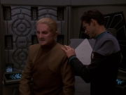 extant_StarTrek_DS9_5x12-TheBegotten_00101.jpg