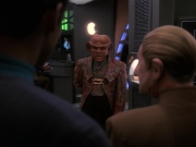 extant_StarTrek_DS9_5x12-TheBegotten_00108.jpg