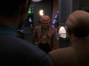 extant_StarTrek_DS9_5x12-TheBegotten_00110.jpg