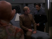 extant_StarTrek_DS9_5x12-TheBegotten_00116.jpg