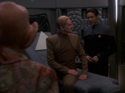 extant_StarTrek_DS9_5x12-TheBegotten_00117.jpg