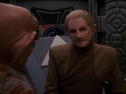 extant_StarTrek_DS9_5x12-TheBegotten_00151.jpg