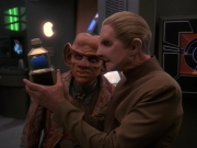 Filename=extant_StarTrek_DS9_5x12-TheBegotten_00183.jpg
Filesize=177KiB
Dimensions=1200x900
Date added=Dec 14, 2019 extant_StarTrek_DS9_5x12-TheBegotten_00183.jpg