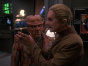 Filename=extant_StarTrek_DS9_5x12-TheBegotten_00189.jpg
Filesize=178KiB
Dimensions=1200x900
Date added=Dec 14, 2019 extant_StarTrek_DS9_5x12-TheBegotten_00189.jpg