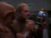 Filename=extant_StarTrek_DS9_5x12-TheBegotten_00200.jpg
Filesize=147KiB
Dimensions=1200x900
Date added=Dec 14, 2019 extant_StarTrek_DS9_5x12-TheBegotten_00200.jpg