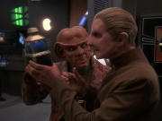 Filename=extant_StarTrek_DS9_5x12-TheBegotten_00205.jpg
Filesize=171KiB
Dimensions=1200x900
Date added=Dec 14, 2019 extant_StarTrek_DS9_5x12-TheBegotten_00205.jpg