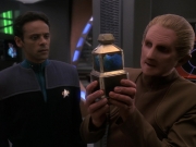 Filename=extant_StarTrek_DS9_5x12-TheBegotten_00240.jpg
Filesize=161KiB
Dimensions=1200x900
Date added=Dec 14, 2019 extant_StarTrek_DS9_5x12-TheBegotten_00240.jpg
