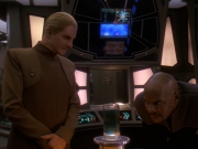 extant_StarTrek_DS9_5x12-TheBegotten_00431.jpg