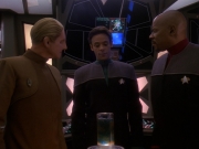 extant_StarTrek_DS9_5x12-TheBegotten_00449.jpg