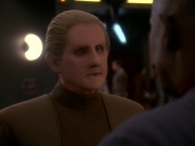extant_StarTrek_DS9_5x12-TheBegotten_00470.jpg