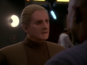 extant_StarTrek_DS9_5x12-TheBegotten_00471.jpg