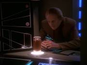 Filename=extant_StarTrek_DS9_5x12-TheBegotten_00648.jpg
Filesize=161KiB
Dimensions=1200x900
Date added=Dec 14, 2019 extant_StarTrek_DS9_5x12-TheBegotten_00648.jpg