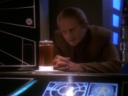Filename=extant_StarTrek_DS9_5x12-TheBegotten_00673.jpg
Filesize=176KiB
Dimensions=1200x900
Date added=Dec 14, 2019 extant_StarTrek_DS9_5x12-TheBegotten_00673.jpg
