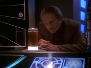 Filename=extant_StarTrek_DS9_5x12-TheBegotten_00674.jpg
Filesize=179KiB
Dimensions=1200x900
Date added=Dec 14, 2019 extant_StarTrek_DS9_5x12-TheBegotten_00674.jpg