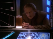 Filename=extant_StarTrek_DS9_5x12-TheBegotten_00675.jpg
Filesize=186KiB
Dimensions=1200x900
Date added=Dec 14, 2019 extant_StarTrek_DS9_5x12-TheBegotten_00675.jpg