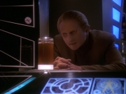Filename=extant_StarTrek_DS9_5x12-TheBegotten_00681.jpg
Filesize=177KiB
Dimensions=1200x900
Date added=Dec 14, 2019 extant_StarTrek_DS9_5x12-TheBegotten_00681.jpg