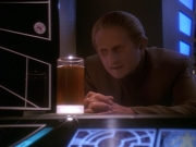 Filename=extant_StarTrek_DS9_5x12-TheBegotten_00694.jpg
Filesize=171KiB
Dimensions=1200x900
Date added=Dec 14, 2019 extant_StarTrek_DS9_5x12-TheBegotten_00694.jpg