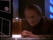 Filename=extant_StarTrek_DS9_5x12-TheBegotten_00707.jpg
Filesize=147KiB
Dimensions=1200x900
Date added=Dec 14, 2019 extant_StarTrek_DS9_5x12-TheBegotten_00707.jpg